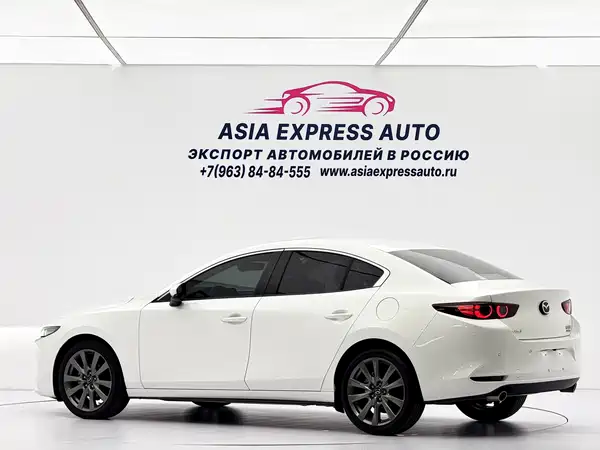 Mazda 3 Axela 2022