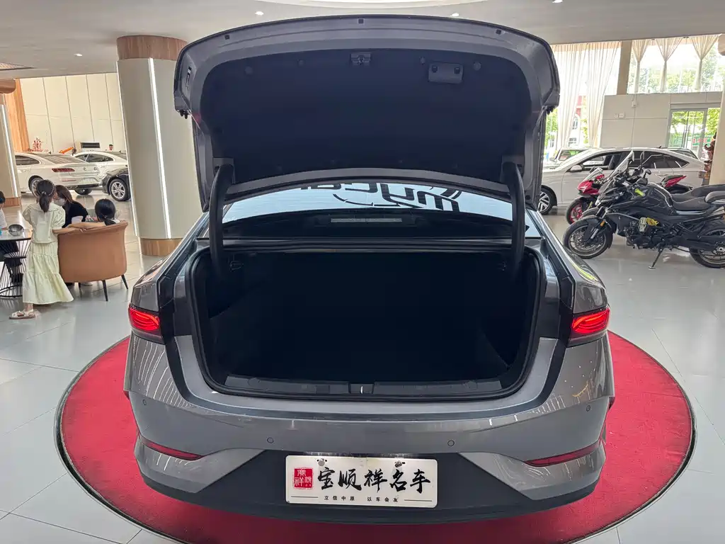 BYD Qin PLUS 2026 — фото 10