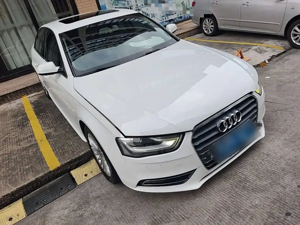 Audi A4L 2015 — фото 4