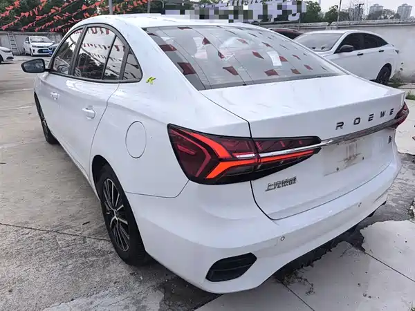 Roewe i5 2021