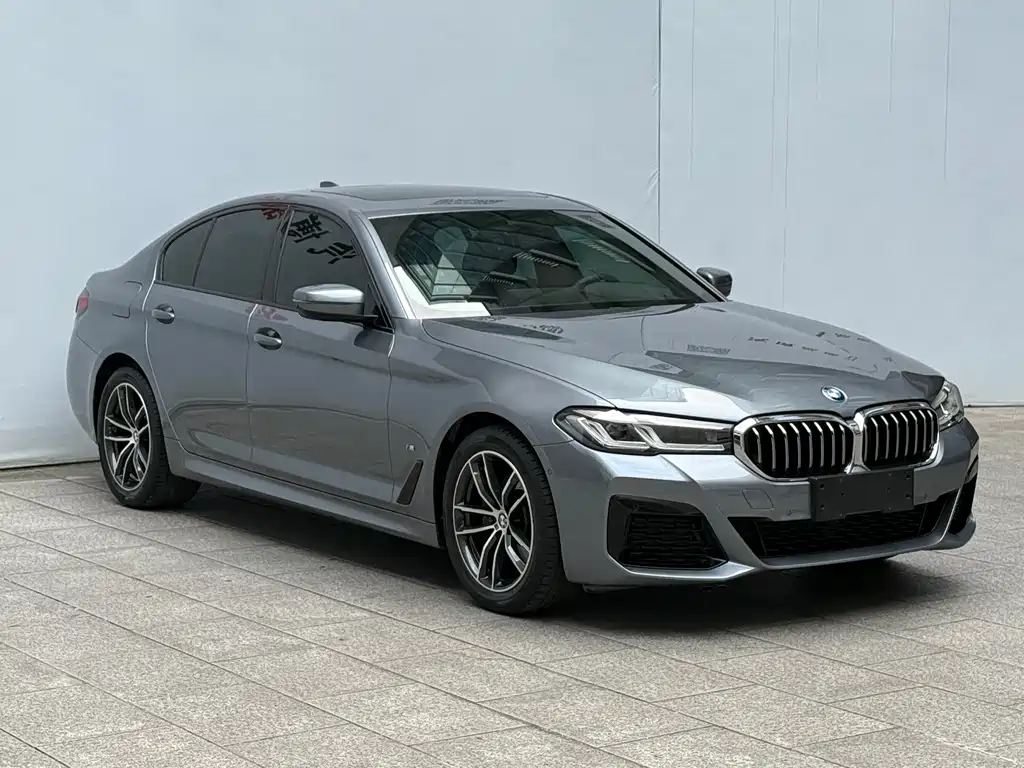 BMW 5 Series 2022