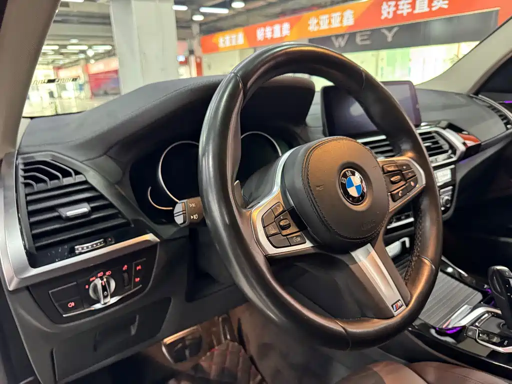 BMW X3 2019 — фото 12
