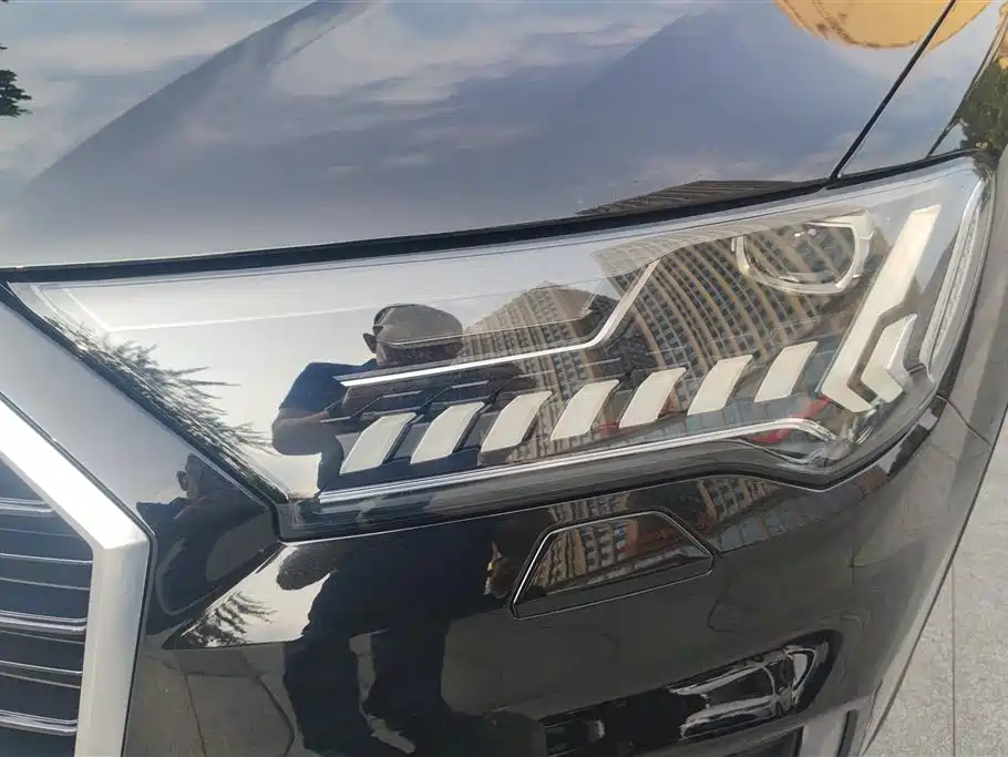 Audi Q7 2023