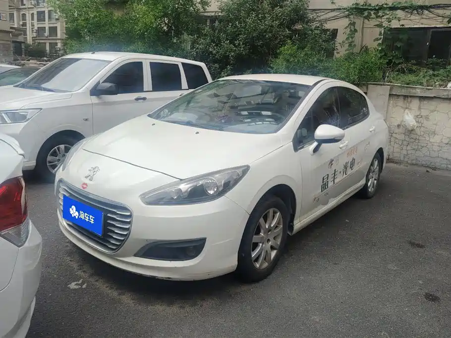 Peugeot 308 2016