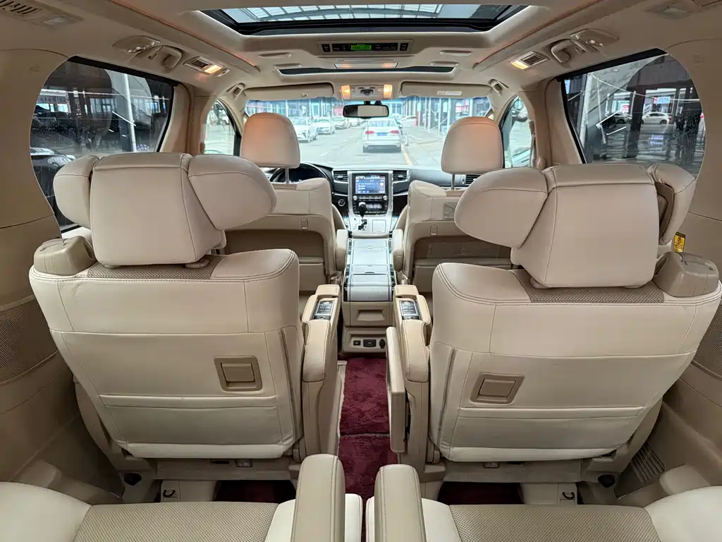 Toyota Alphard 2014 — фото 20
