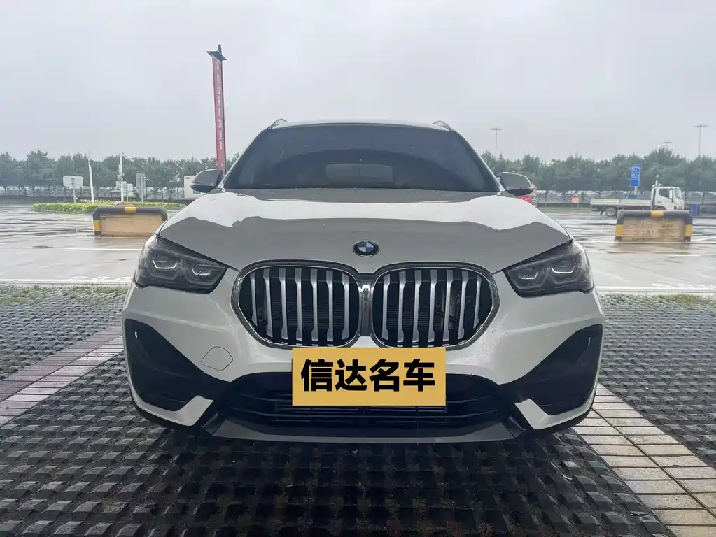 BMW X1 2021 — фото 2
