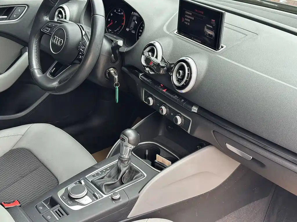 Audi A3 2017 — фото 20