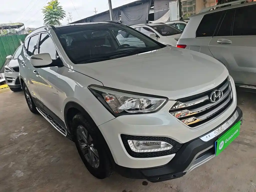 Hyundai Santa Fe 2016