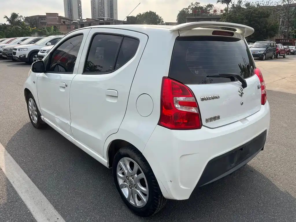 Suzuki Alto 2014 — фото 5