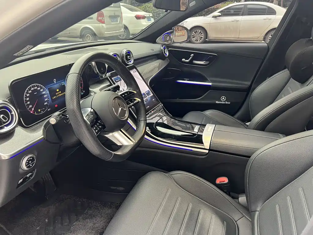 Mercedes-Benz C-Class 2023