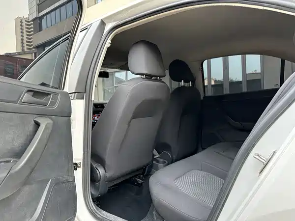 Volkswagen Santana 2016