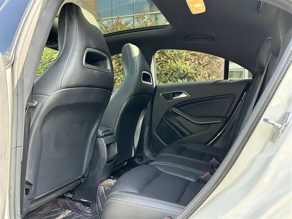 Mercedes-Benz CLA 2017 — фото 9