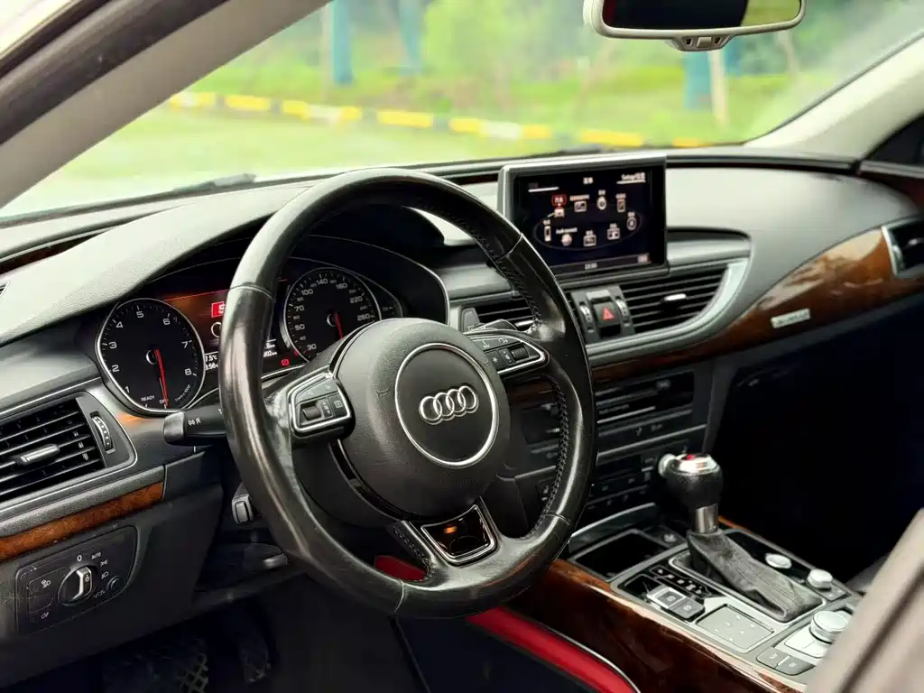 Audi A7 2016 — фото 13