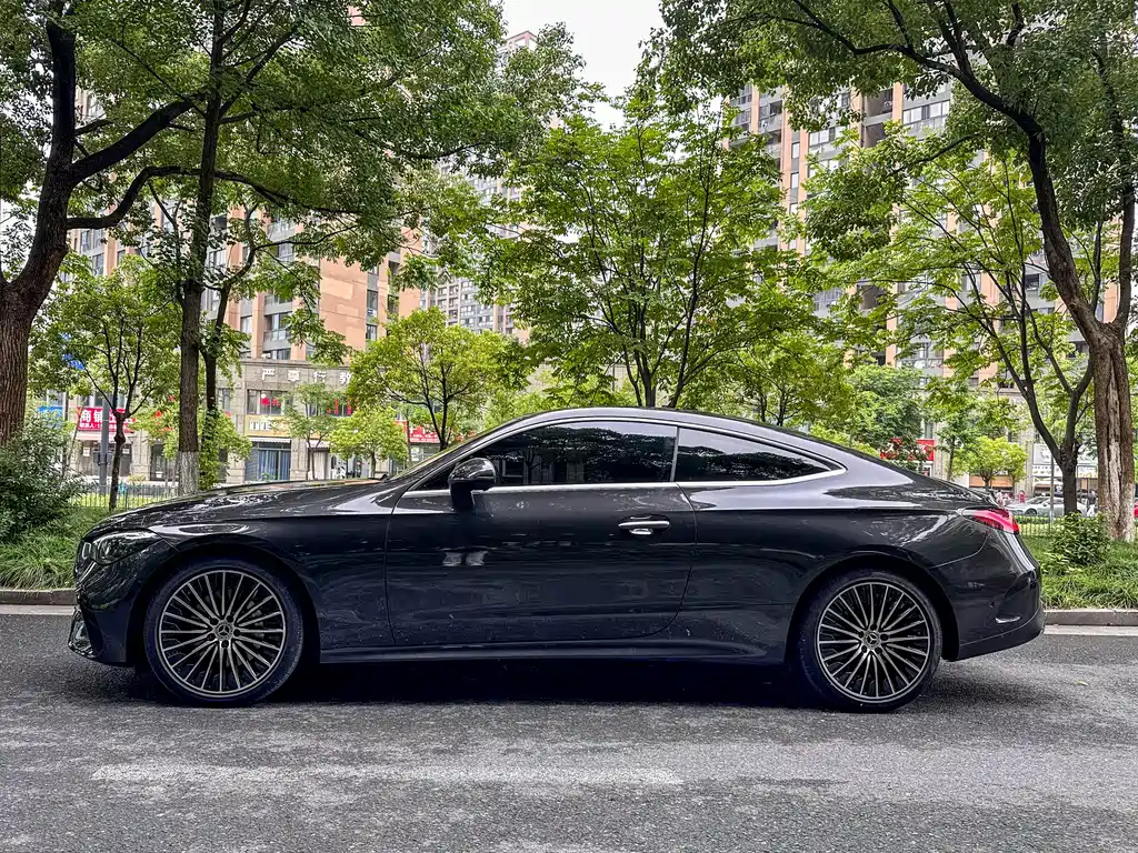 Mercedes-Benz CLE 2025