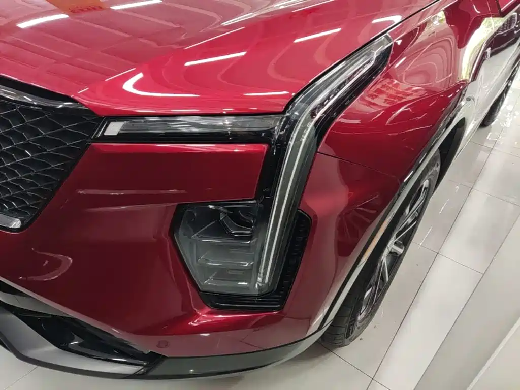 Cadillac XT4 2023 — фото 24