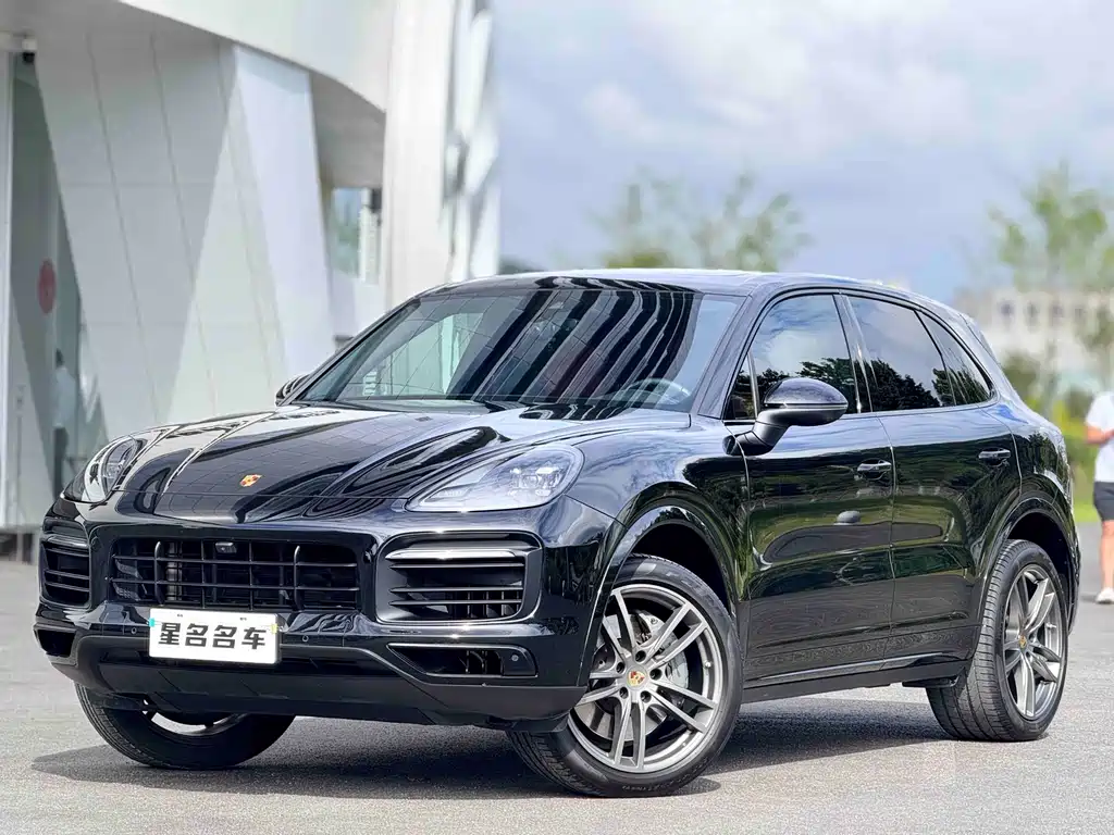 Porsche Cayenne 2023