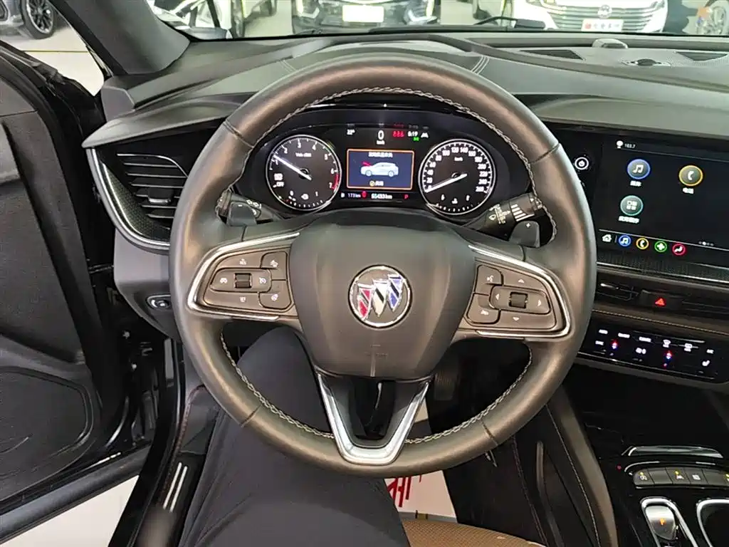 Buick Envision Plus 2023 — фото 11