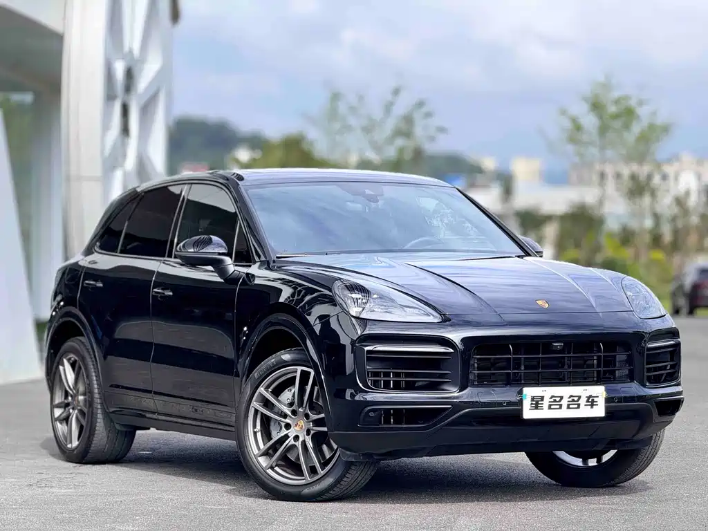 Porsche Cayenne 2023