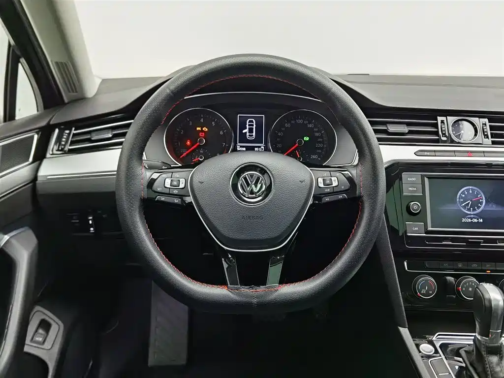 Volkswagen Magotan 2019 — фото 11