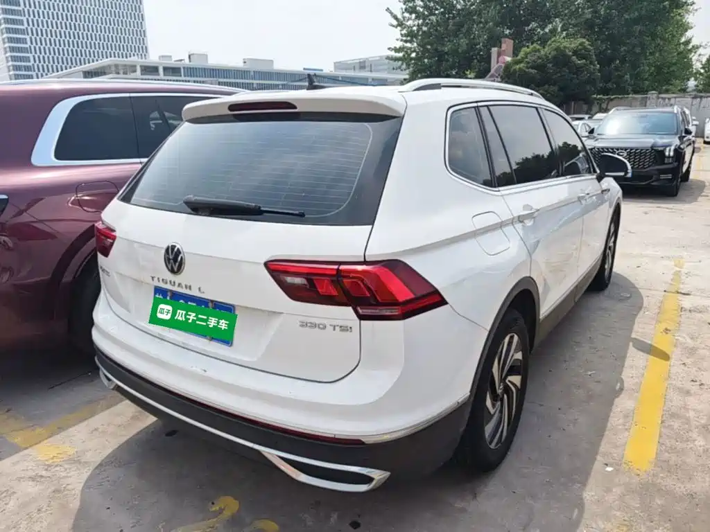 Volkswagen Tiguan L 2022