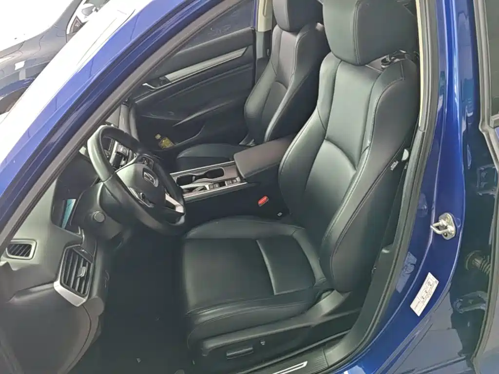Honda Accord 2018 — фото 15