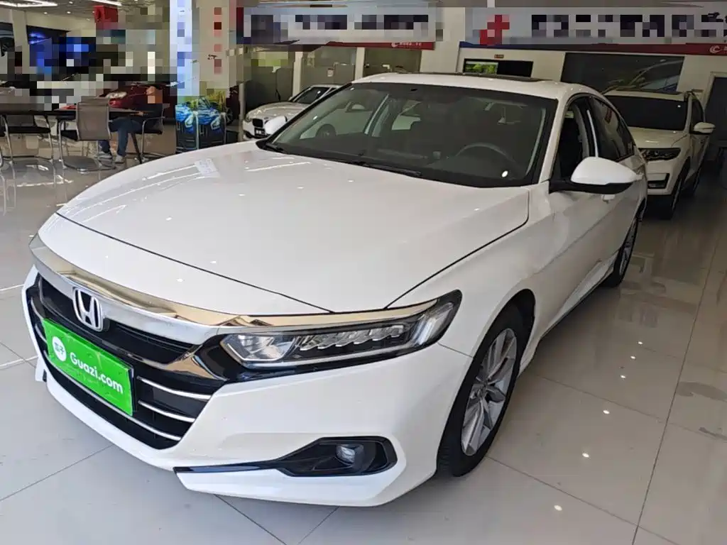 Honda Accord 2022 — фото 1
