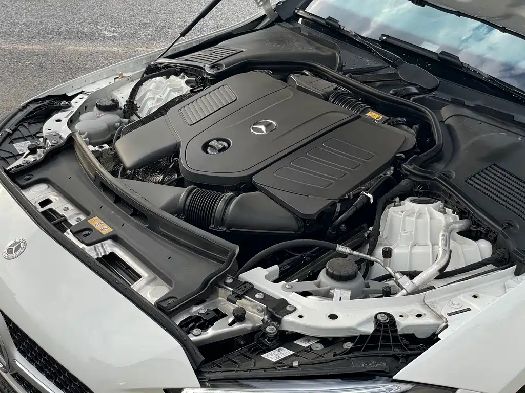 Mercedes-Benz C-Class 2025 — фото 15
