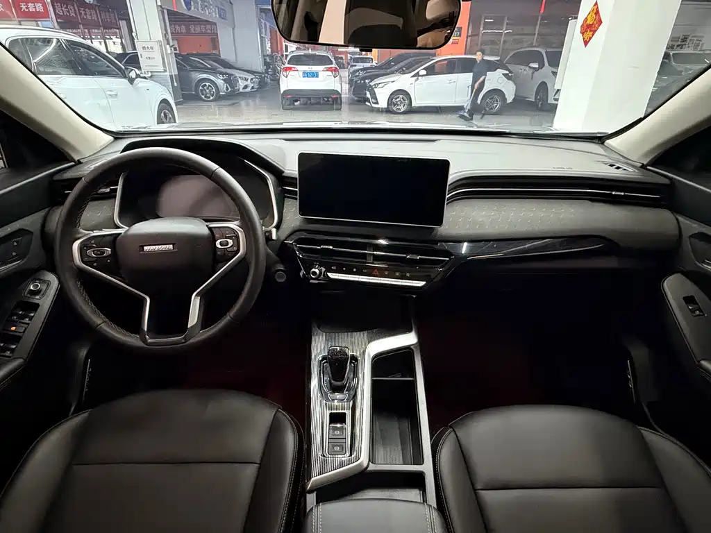 Haval Harvard Red Rabbit 2022 — фото 17