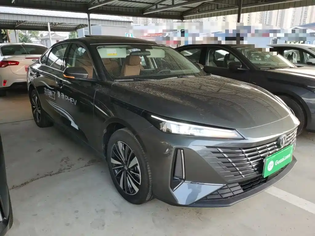 Changan Eado PHEV 2026 — фото 4