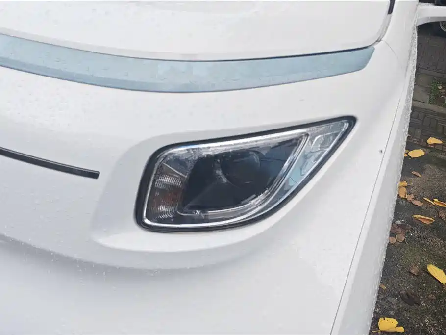Wuling Nano EV 2022