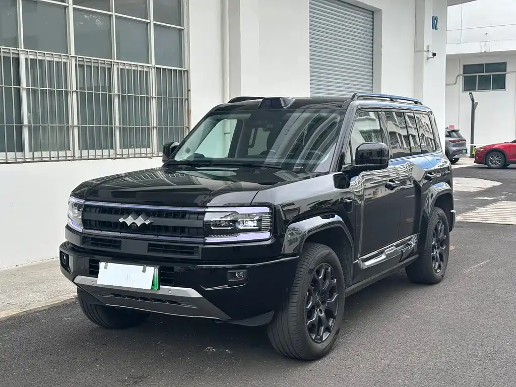Fang Cheng Bao Leopard 5 2025