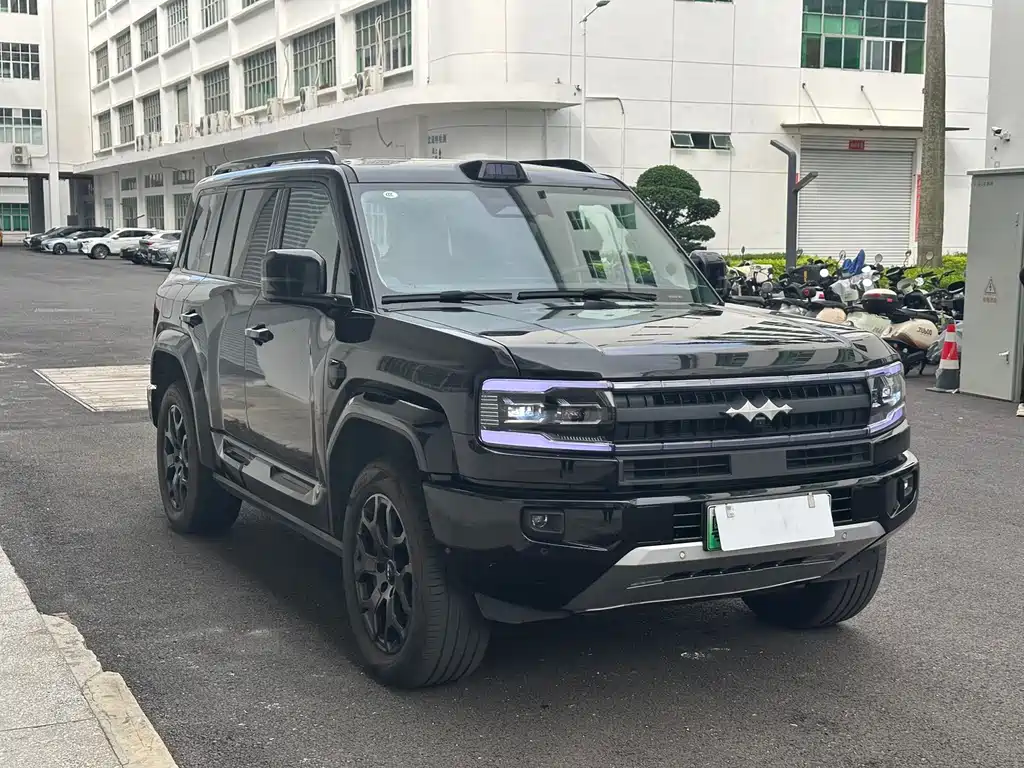 Fang Cheng Bao Leopard 5 2025