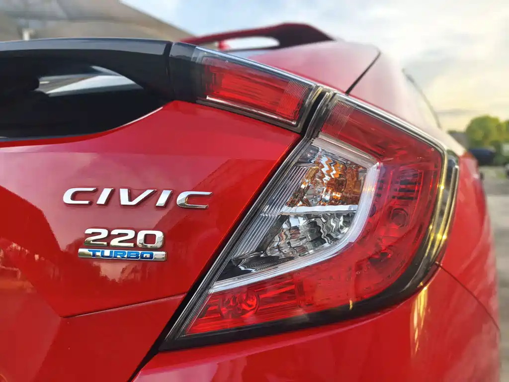 Honda Civic 2020 — фото 18