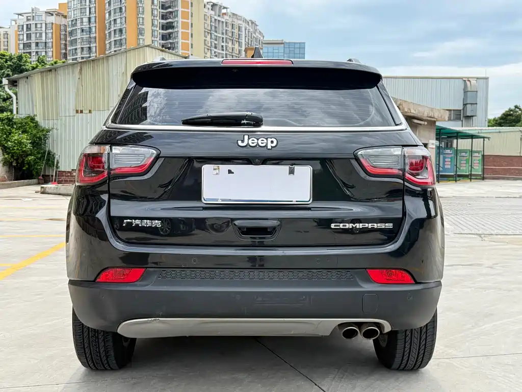 Jeep Compass 2021 — фото 10