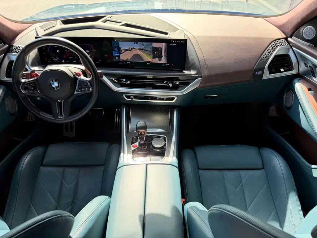 BMW XM 2023 — фото 17