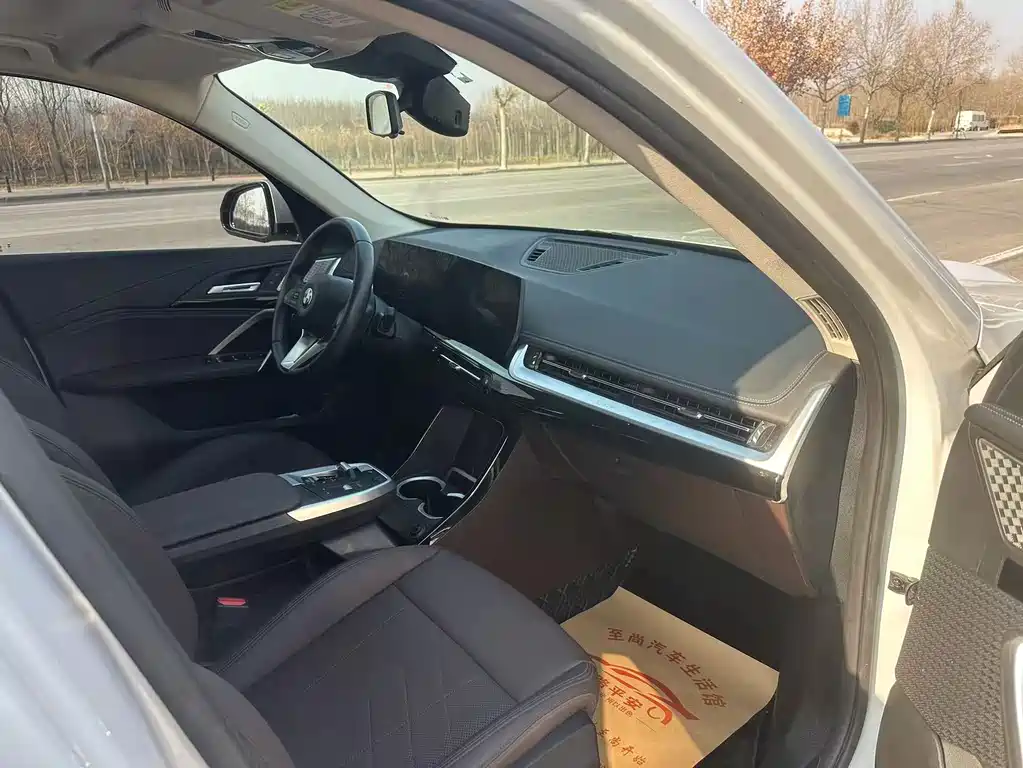 BMW X1 2024 — фото 10
