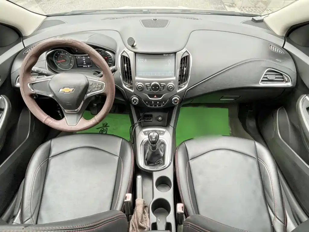 Chevrolet Cruze 2015 — фото 24