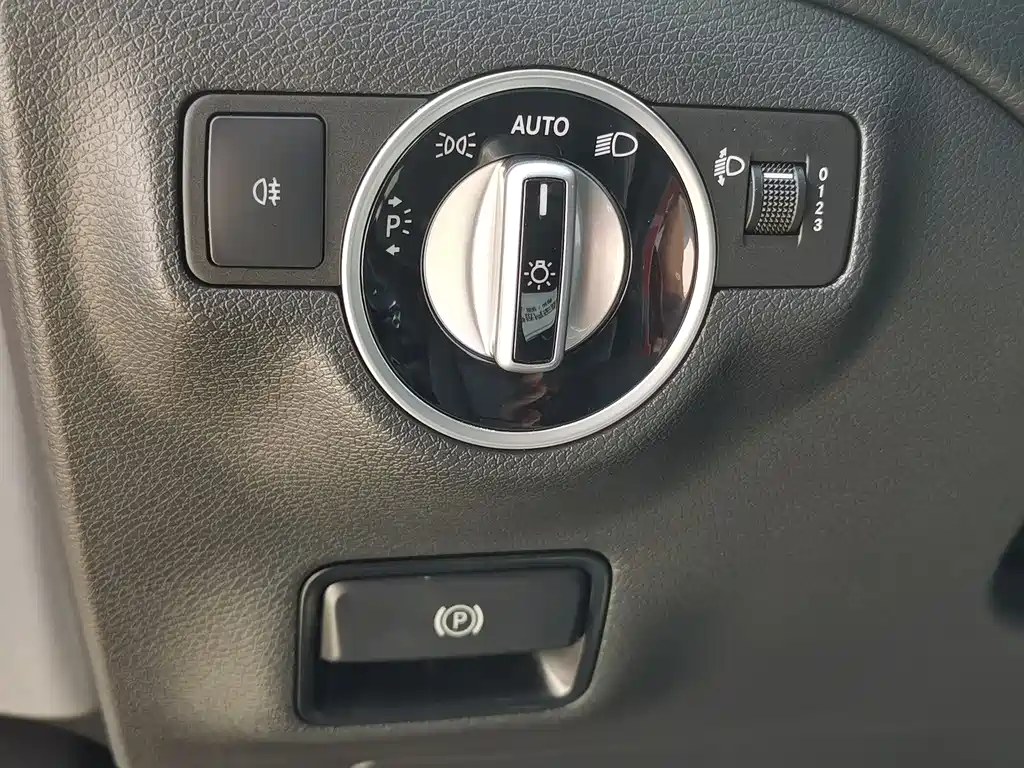 Mercedes-Benz GLA 2020 — фото 17