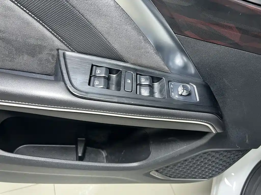 Haval H6 2022 — фото 10