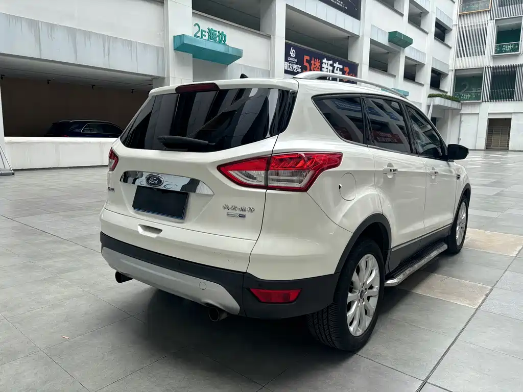 Ford Kuga 2014 — фото 5