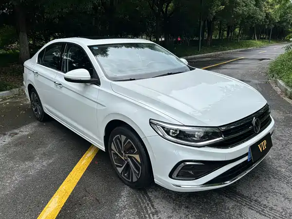 Volkswagen Bora 2024