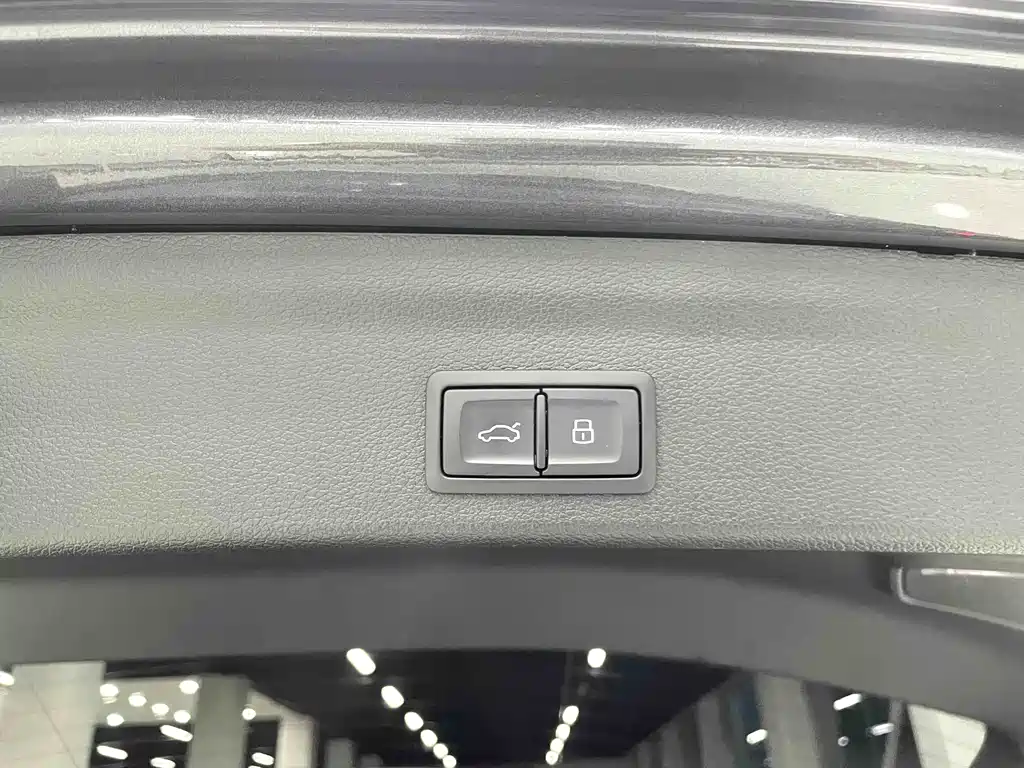 Audi Q3 2022 — фото 16