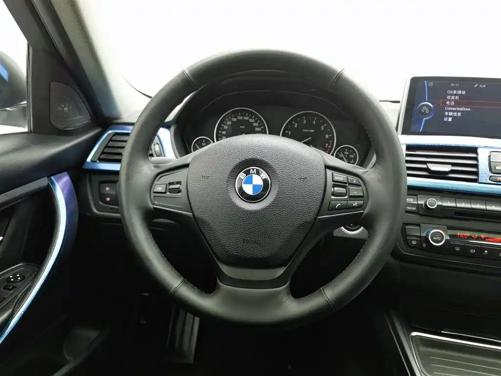 BMW 3 Series 2014 — фото 11