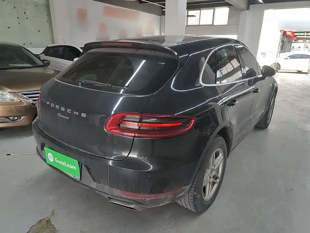 Porsche Macan 2017 — фото 5