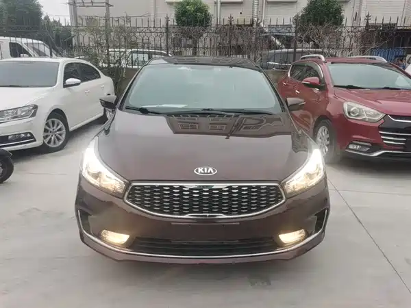 Kia K3 2016