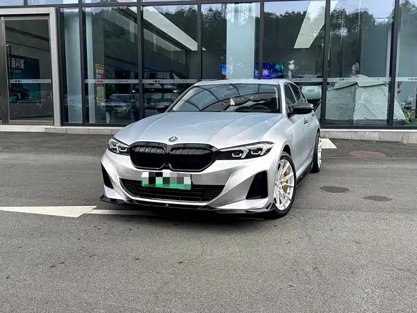 BMW i3 2023