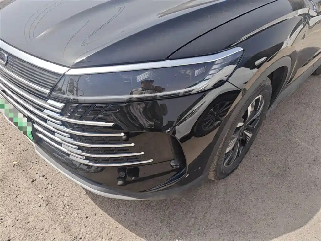 BYD Seal 05 DM-i 2025 — фото 18