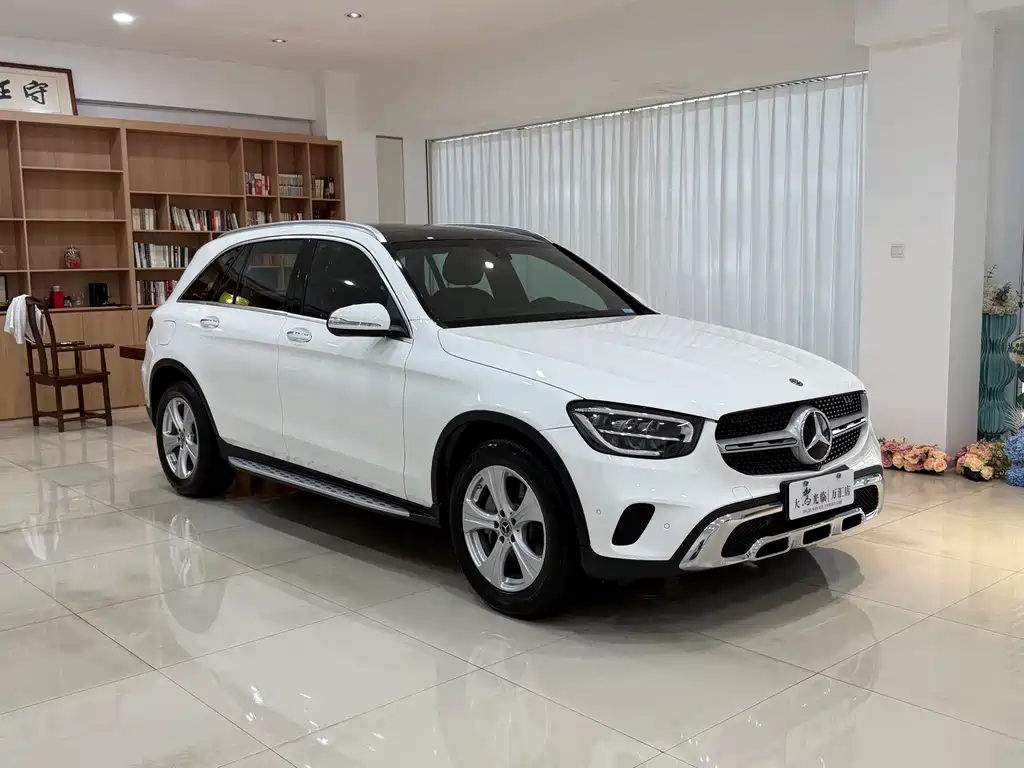 Mercedes-Benz GLC 2020 — фото 3