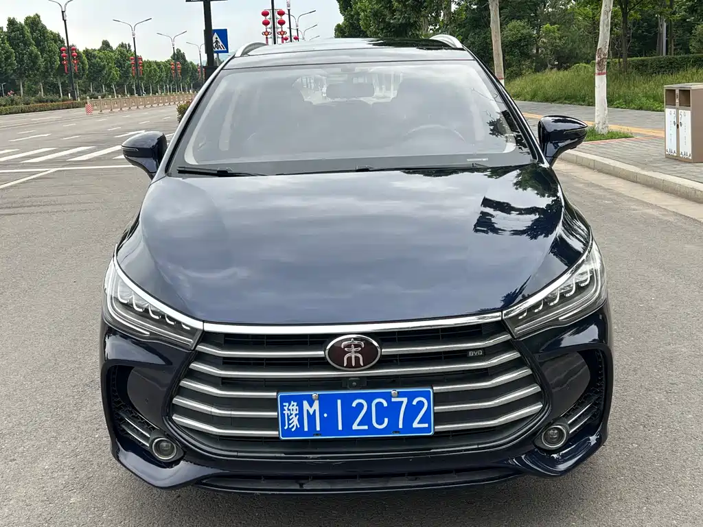 BYD MAX 2018 — фото 2