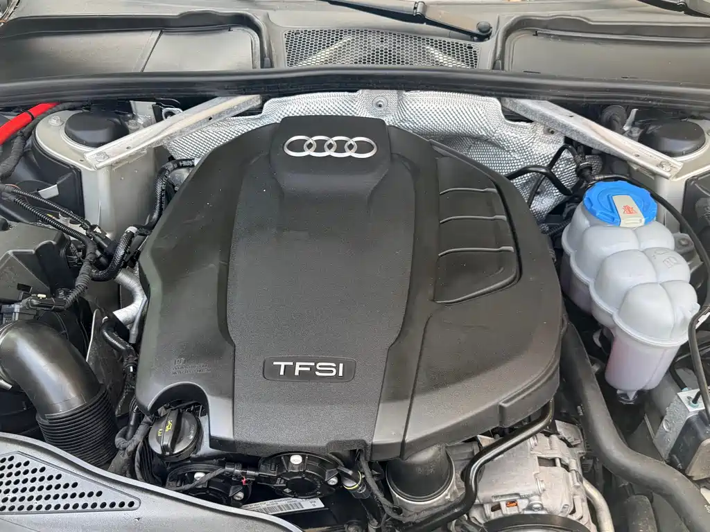 Audi A4L 2019 — фото 13